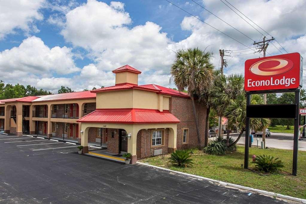 Econo Lodge Уолтърборо Екстериор снимка